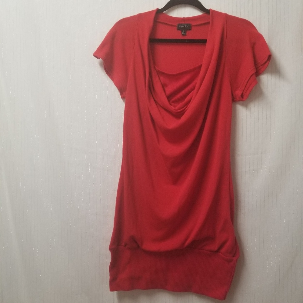 Tempted Women's Red Long  Sweater Short Sleeve